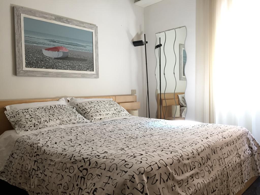 Temporary House Oberdan Apartment โบโลญญา ภายนอก รูปภาพ