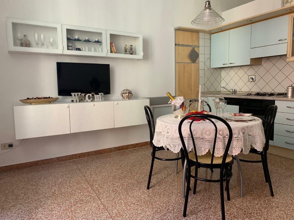 Temporary House Oberdan Apartment โบโลญญา ภายนอก รูปภาพ