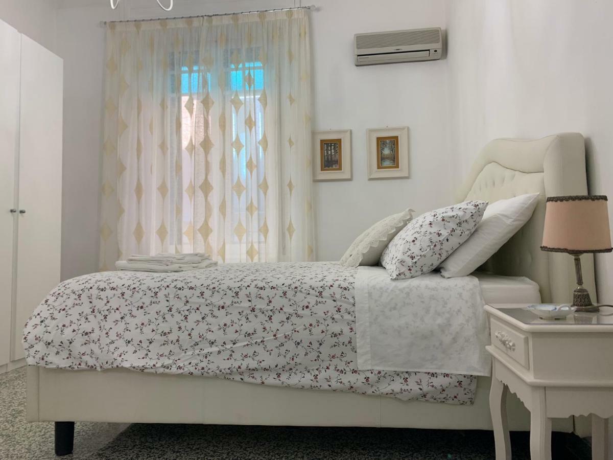 Temporary House Oberdan Apartment โบโลญญา ภายนอก รูปภาพ