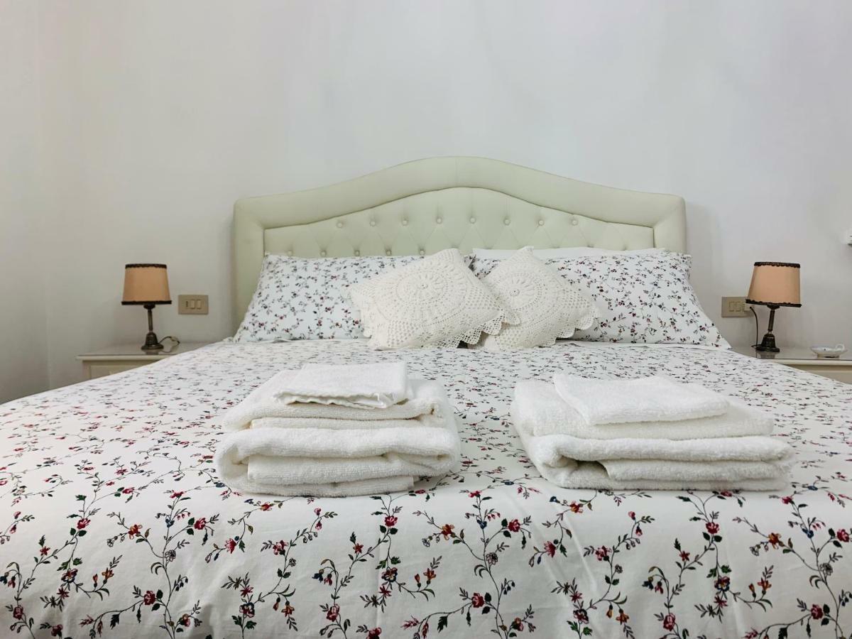 Temporary House Oberdan Apartment โบโลญญา ภายนอก รูปภาพ